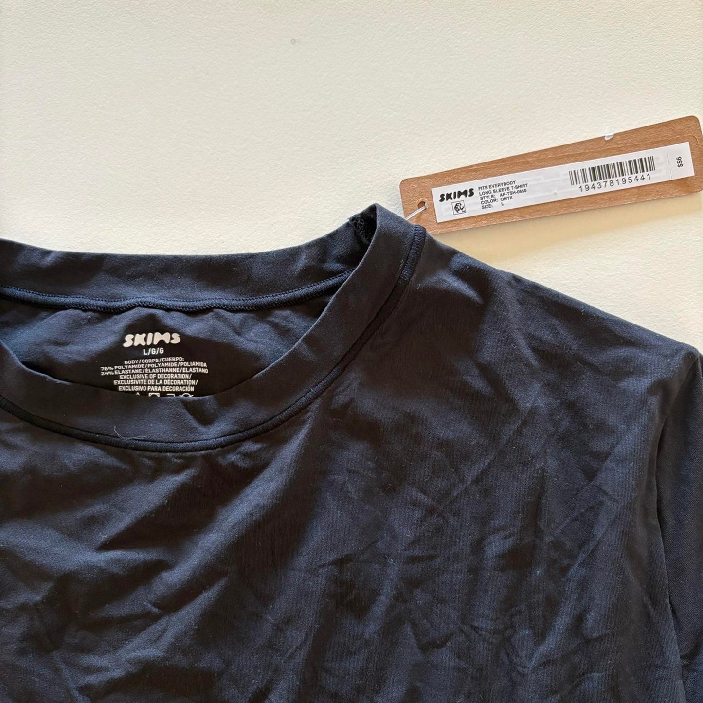NWT Skims Fits Everybody Long Sleeve T-Shirt